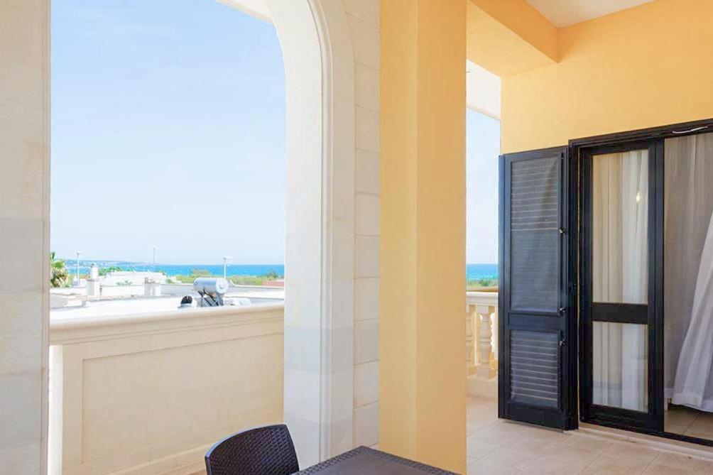 Hotel Salento Gold Beach Marina Di Pescoluse Dış mekan fotoğraf